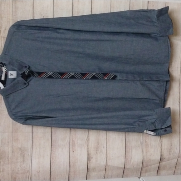 MARC Ecko cut and sew Shirt size Large - Picture 1 of 2